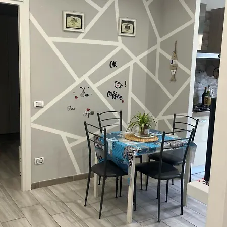 Corridoni Street 34 Apartment